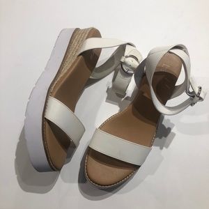 BarIII espadrilles sandals SZ 9.5 platform